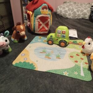 VTech Barnyard Adventure Playset